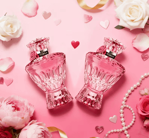 Perfume with persimmon and bergamot